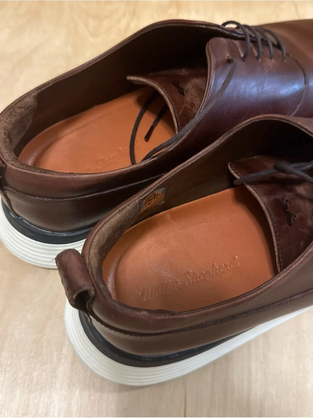 Wolf and Shepherd Crossover Longwing  MapleWhite Sole Men SZ 12 1/2 Medium